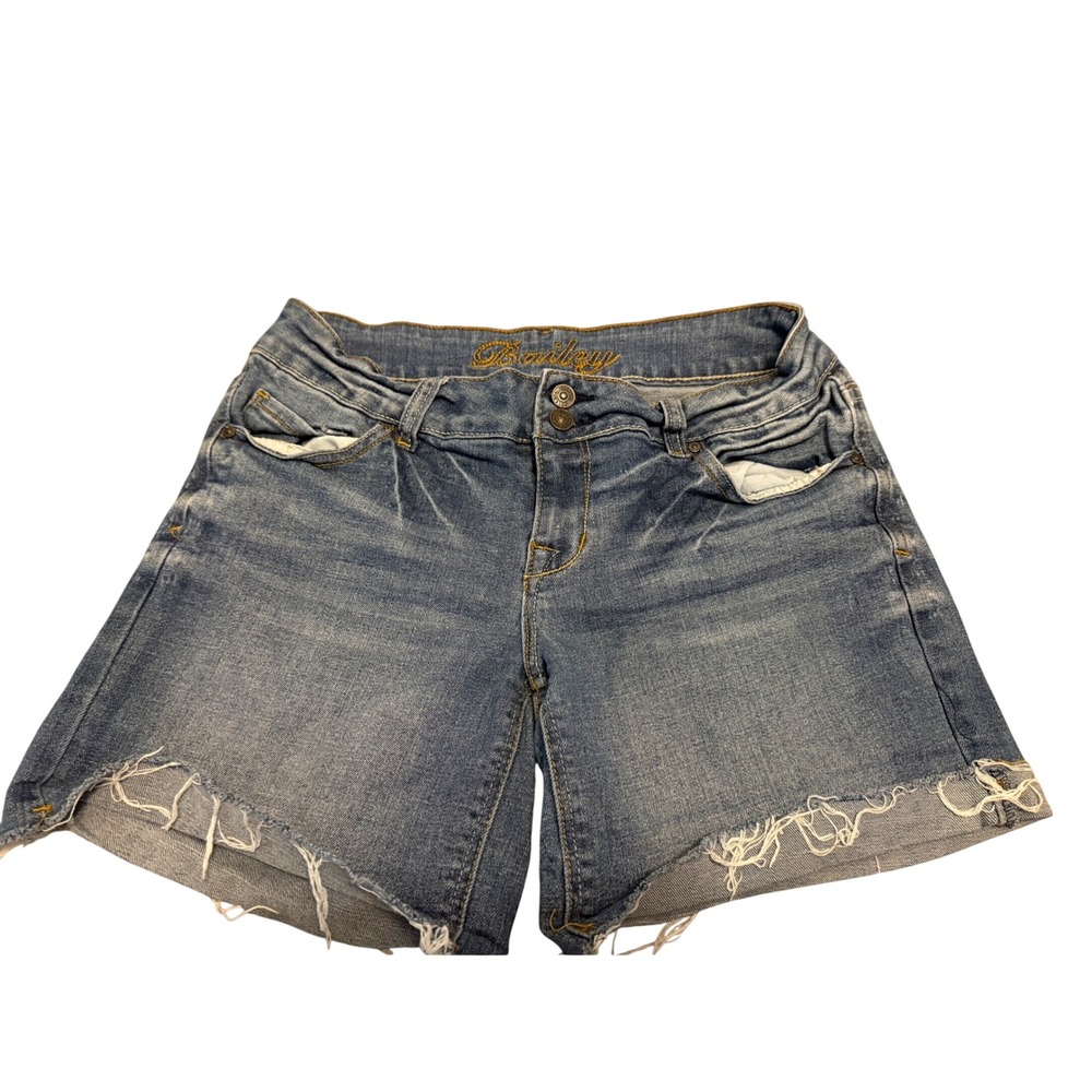 dELiA*s Bailey Medium Wash Cut Off Denim Shorts Size 5/6 Frayed Hem Embroidered